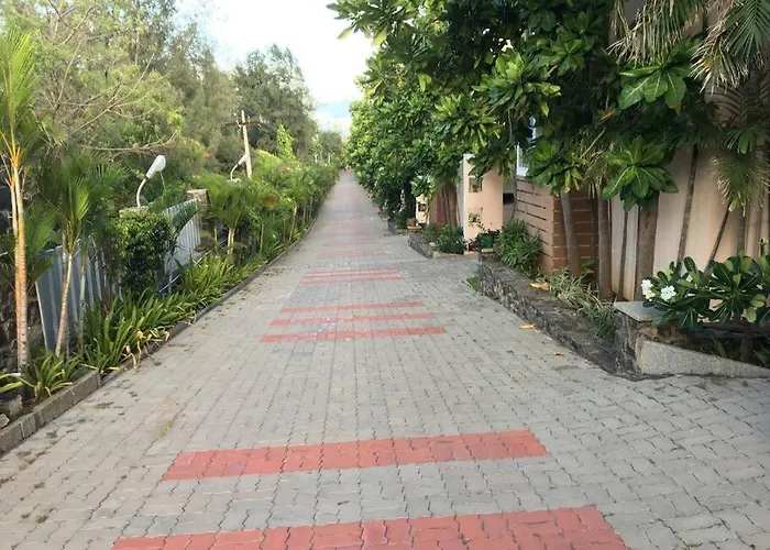 Serene Sea Access 3 Bhk Villa With Shared Pool & Shared Beach